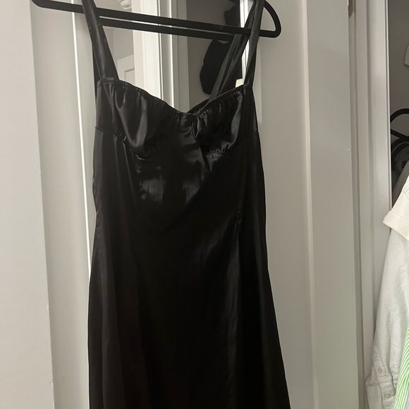 Danielle Berstein Ruched Cup Dress Black - Picture 3 of 4